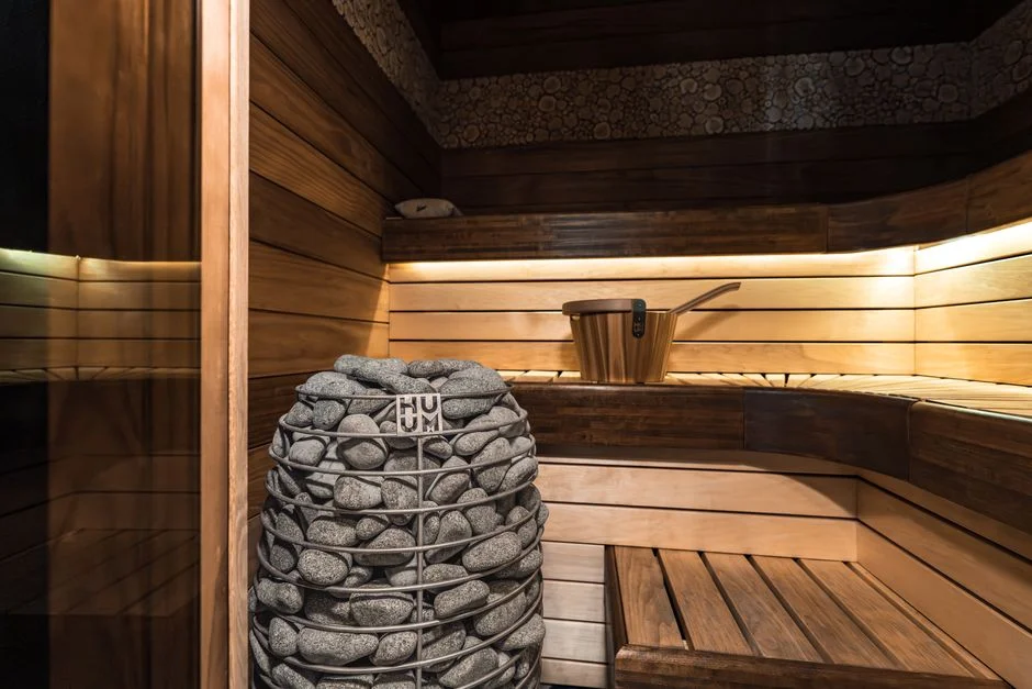 Almost Heaven 2 Person Sauna Buyer's Guide: Reviewed
